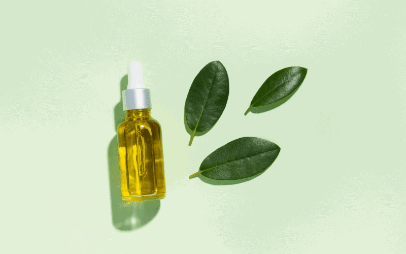 Do You Use Facial Oil before or After Moisturizer