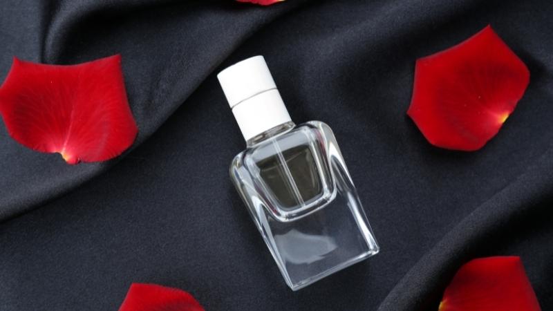 How Long Does Perfume Last on Clothes